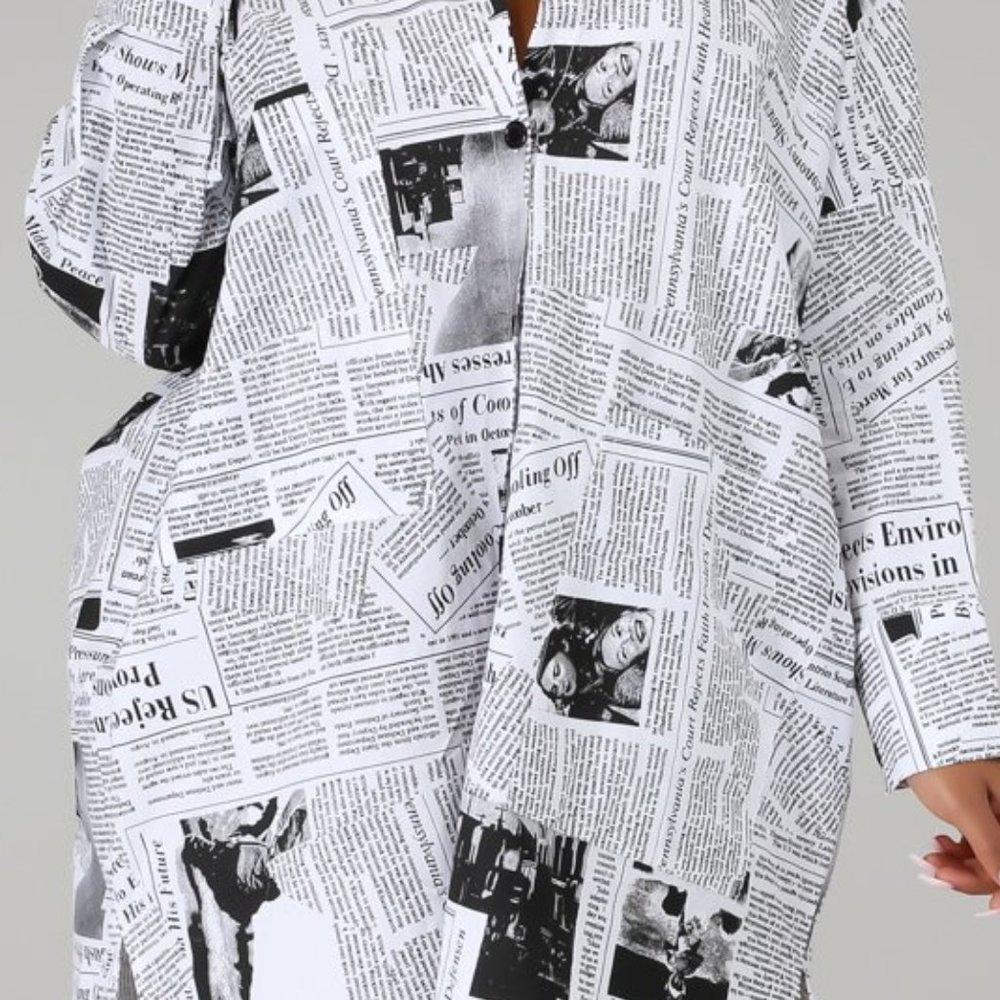 News Print Tunic Dress - Picture 4 of 5